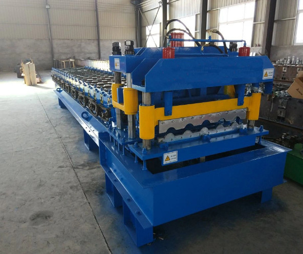 Hydraulisch Knipsel Verglaasd Tegelbroodje die Machine 1.5-3m/Min Single Phase vormen