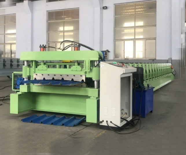 Afrika Populair ontwerp golfvormige trapezoïdale staal metaal ijzeren dakplaten rolvormende machine