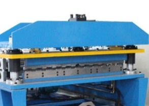 Multi Trapezoïdaal het Bladbroodje die van Rib Wall Roof PPGI het Machinewerk automatisch vormen