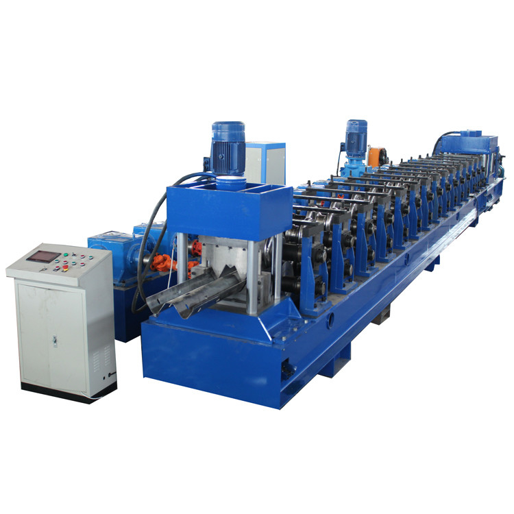 2025 snelwegrail 3 golven 4mm 15m/min Rail gegolfde rolvormende machine