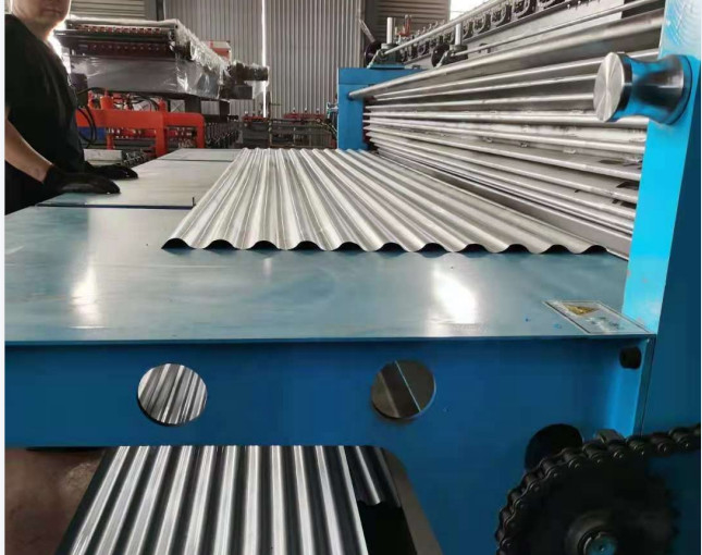 Gegalvaniseerd Staal Golfdakwerkblad die Machine 0.10.3mm maken