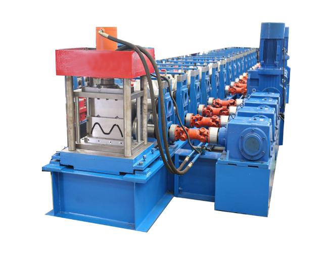 PLC-gecontroleerde rollenvormende machine voor wegrails met 2*22 kW hoofdvermogen en versnellingsbak aandrijving