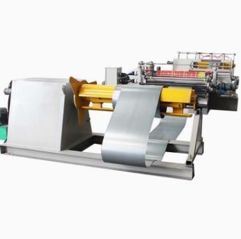 Q235 Lijn van de het Staal Eenvoudige Scheurende Snijmachine van de Koolstofstaalkleur 0,2 - 3.0mm