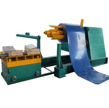 Q235 Lijn van de het Staal Eenvoudige Scheurende Snijmachine van de Koolstofstaalkleur 0,2 - 3.0mm