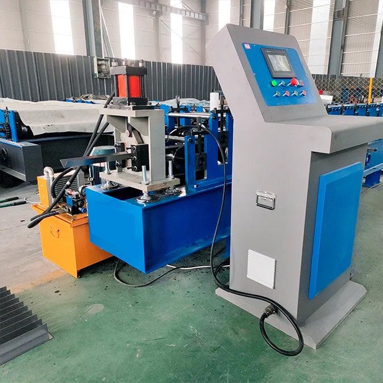 Automatische metalen strip 50 * 50 L-hoekstaal walst het vormen van aangepaste machine koud
