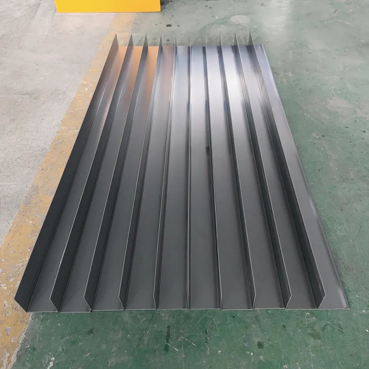 Automatische metalen strip 50 * 50 L-hoekstaal walst het vormen van aangepaste machine koud
