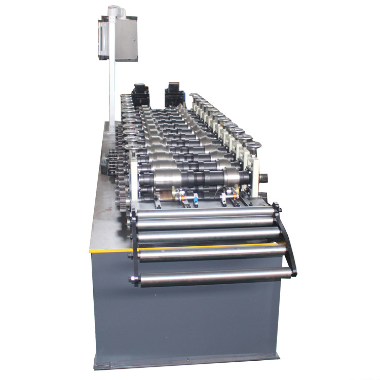 PLC-besturingssysteem CU Track metalen stud vormmachine 10-15m/min snelheid