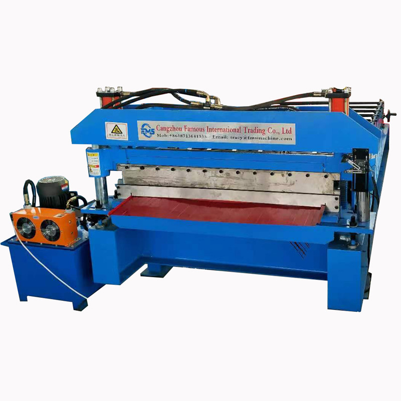 Eps Zijpaneel Galvalume Dakrolvormmachine Hoge nauwkeurigheid Hydraulisch naknippen