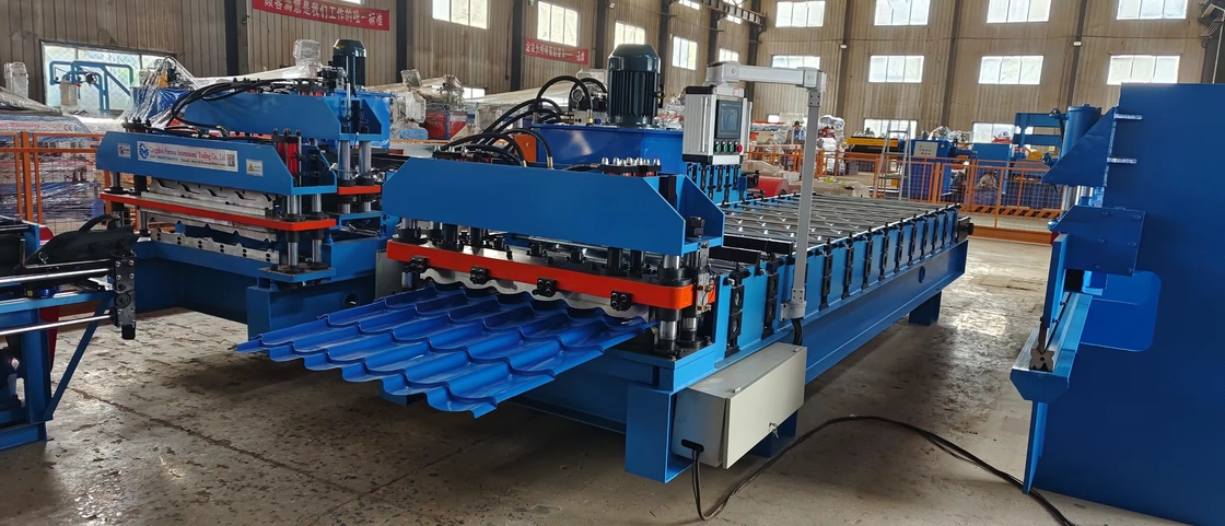 Plc-besturing 8-15 m / min dakrolvormmachine voor vooraf geverfde stalen spoel