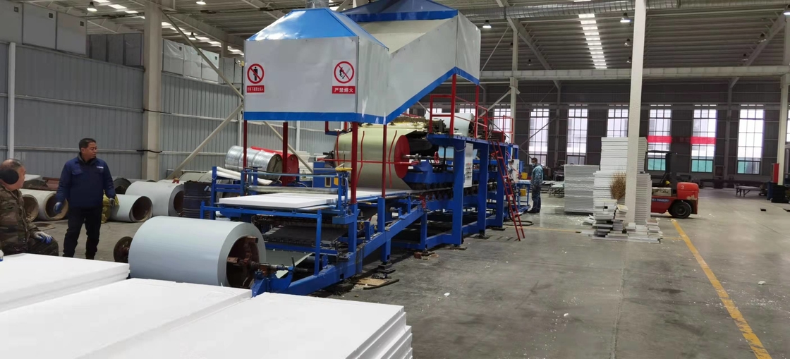 30-300 mm Dikte Eps Rock Wool Sandwich Panel Productlijn Voor muurpanelen voor koelkamers