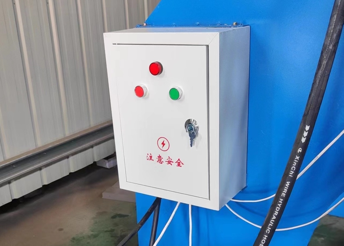 Spanning 380V/50HZ Hydraulische buigmachine met knop en voetschakelaar