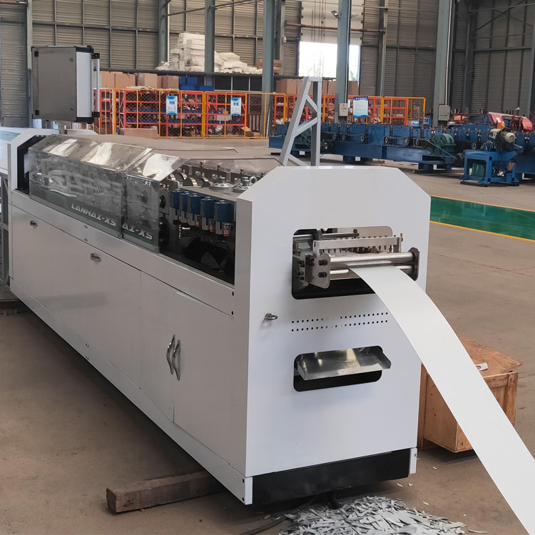 Moderne rollenvormmachine voor hogesnelheidsproductie