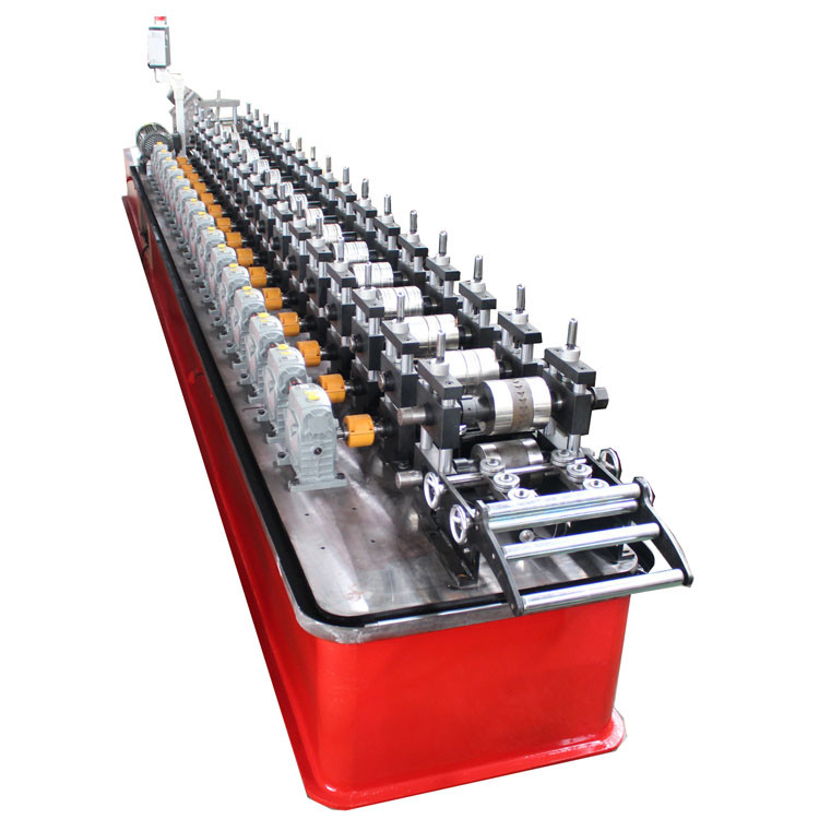 Flying Cut System 3kw C Channel Roll Forming Machine High Speed Voor Ppgi