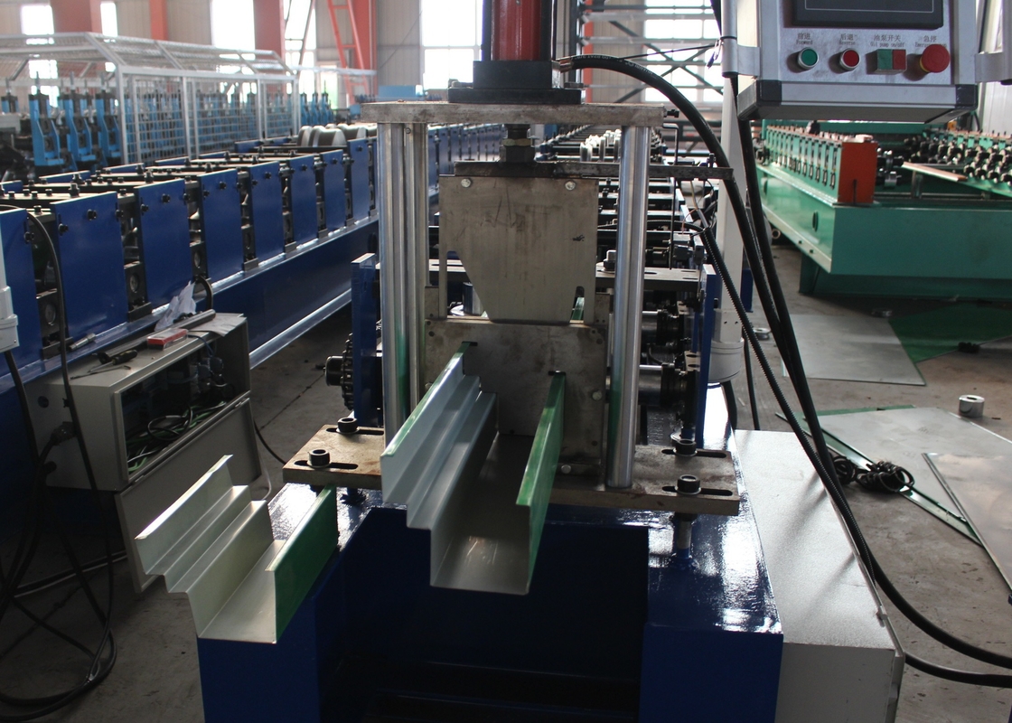 Hydraulische rotorvormmachine voor het afhakken van pijpen met 18 stations Rollerstations 4 kW Motorvermogen