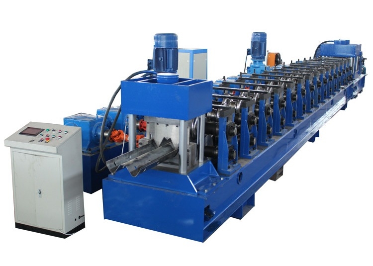 Efficiëntie PLC-gecontroleerde wegrailvormende machine met GCr12-rol 380V 50Hz-vermogen
