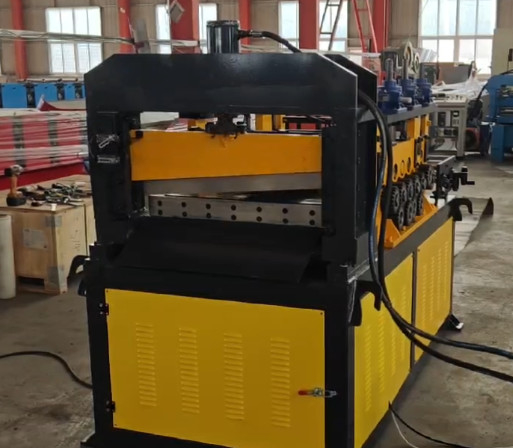 Automatisch PLC-besturingssysteem Snij naar lengte machine voor 380V 50HZ stroomvoorziening