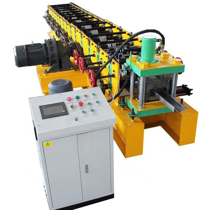 Volledig automatisch C-purlin staal frame en C U Lip Cold Channel Roll Forming Machine