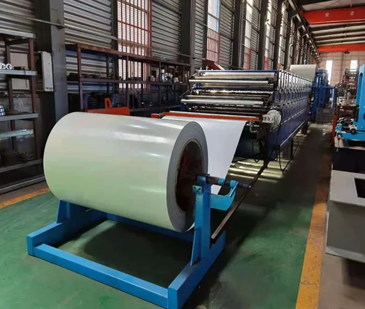 Fabriek Levenslange service! Polystyreen schuimplaat maken machine/Cold Room Sandwich EPS Panel Productie Lijn Roll Forming Machine Prijs