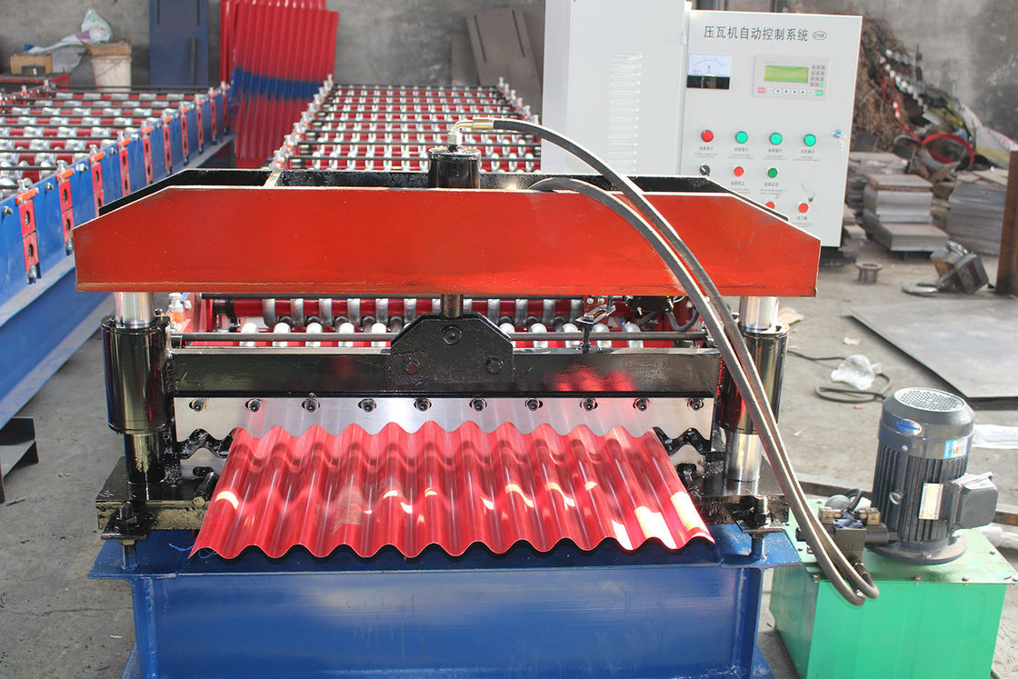 380v 50hz gegolfde dakplaat rolvormende machine Stabiele prestaties lange levensduur