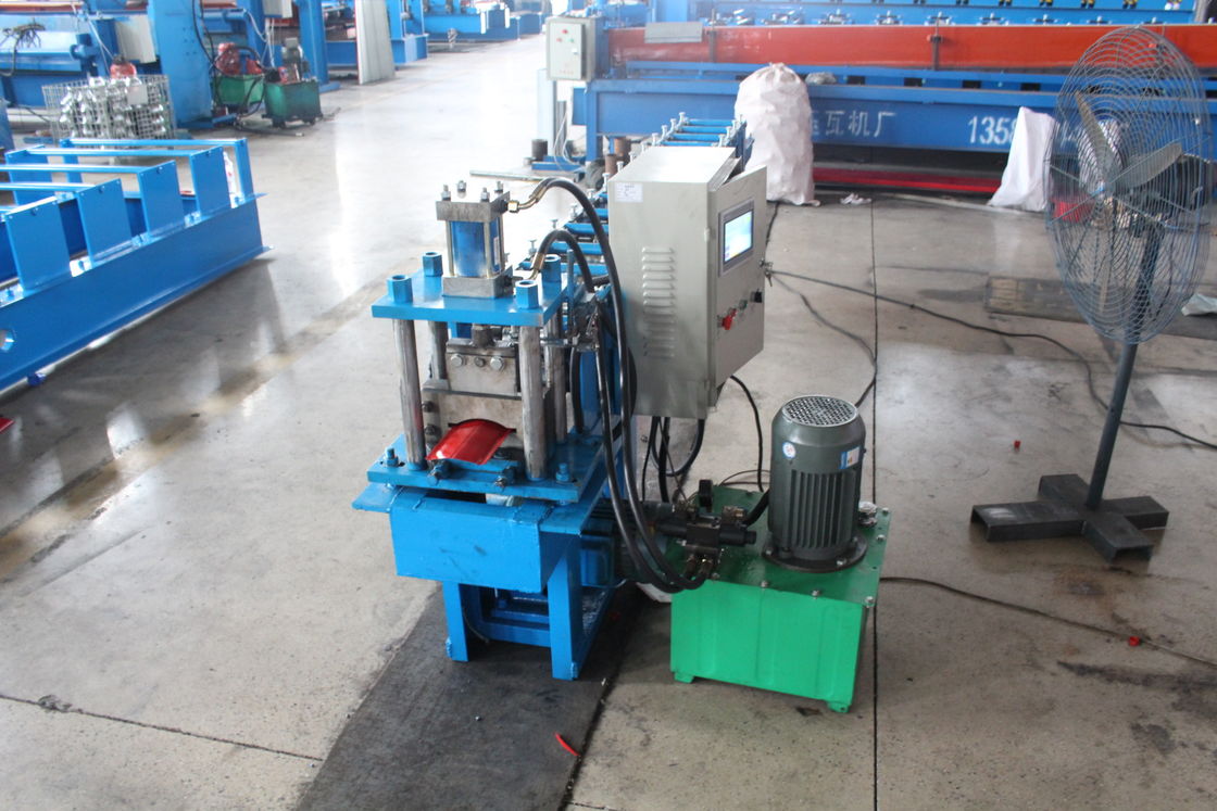 3KW de Omheiningsbroodje die van het kleurenstaal Machine 0.30.6MM vormen 14 Rijenhoog rendement