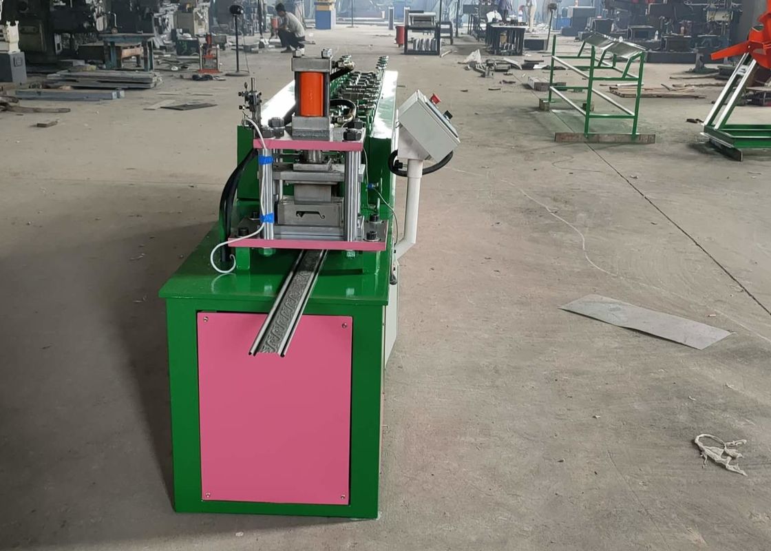 Het Broodje die van de metaalsnelheid 20-30m/Min Rolling Shutter Door Slats Machine vormen
