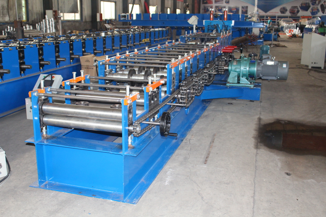 3.5mm Galvalume het Broodje die van CZ Purlin Groottetype vormen van de Machine Volledig Automatisch Verandering