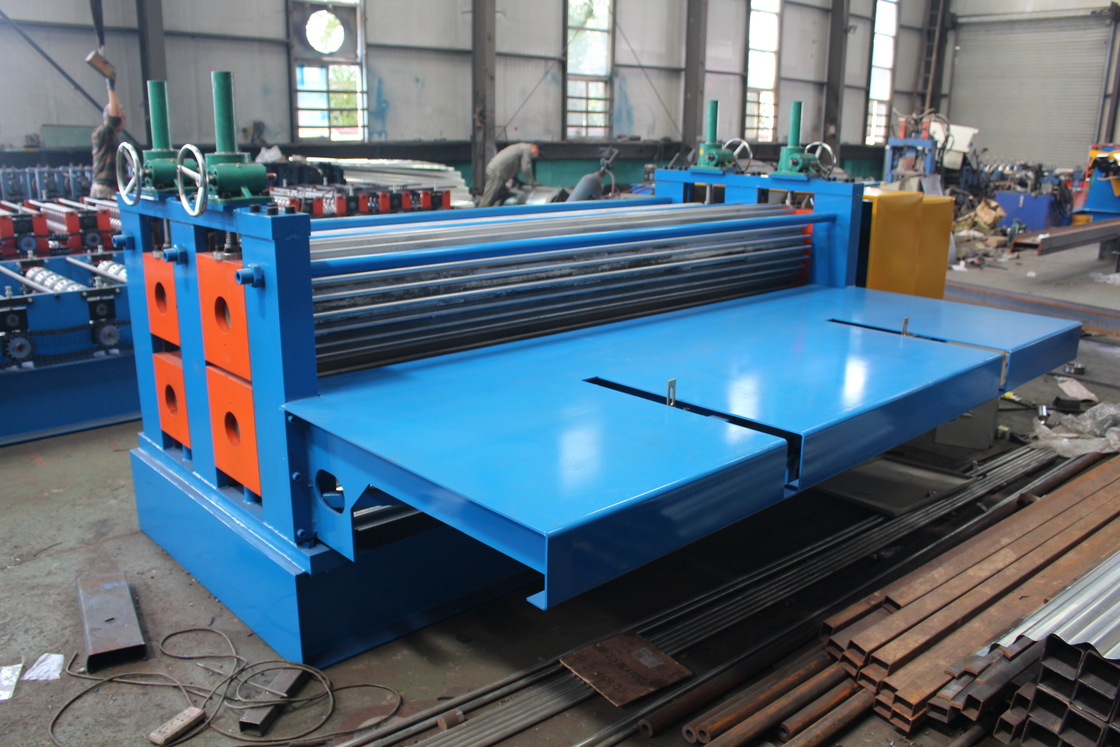 Het zinkvat plooide 0.12mm het Blad van het Metaaldakwerk Vormt Machine Hoge Nauwkeurigheid
