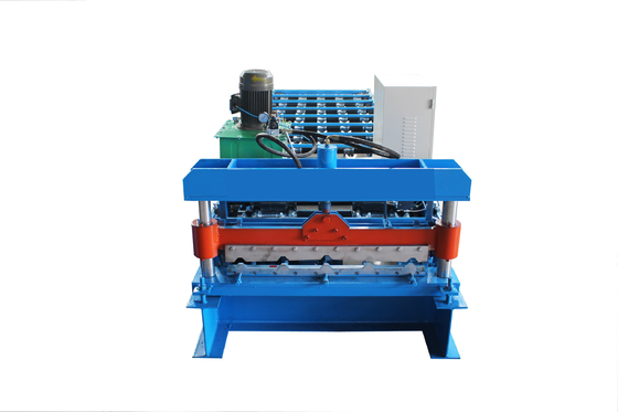 Fabrieksprijs 2,5T Wandpaneel Roll Forming Machine Hydraulisch Snijden Met 50mm Schacht Diameter