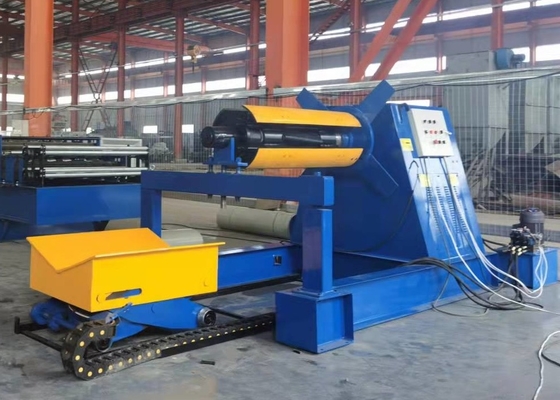 Automatische stalen spoel Decoiler hydraulisch met spoelwagen 5 ton 7 ton 10 ton