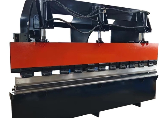 Gebruikersvriendelijke hydraulische persmachine met dubbelbesturende buigmachine