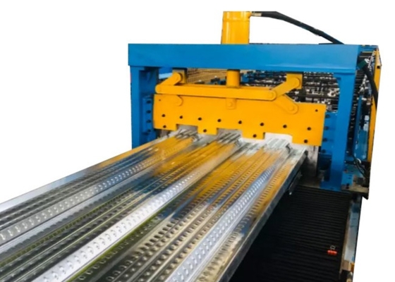 PLC-gecontroleerde rolvormende machine voor vloerdek met 45#-stalen rollen voor een soepele productie