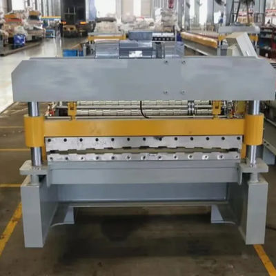 PLC-gestuurde metalen koud dakplaatvormmachine voor dak- en wandpanelen