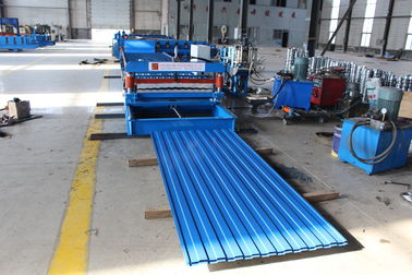 Dakwerkblad die tot Machinebroodje maken die zich met 18 Posten Eenvoudige Structuur vormen