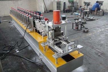 3KW staalop een hoger niveau weergeven 0.6mm Blinddeur die Machine vormen