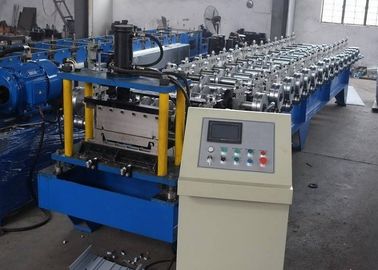 Het volledige Automatische Broodje die van de Daktegel het Dakmachine vormen van de Machine Bevindende Naad
