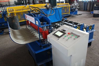 Het Dekbroodje die van de metaalvloer Machine 4Kw 2 vormen Post het Automatische Plooien
