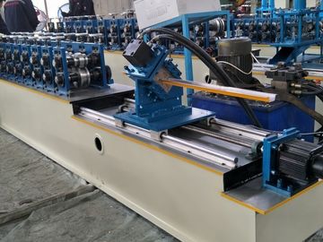 Energie - besparingsnagel en Spoorbroodje die Consumptie van de Machine de Lage Macht vormen