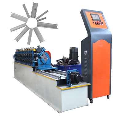 Aangepaste Lichte Maat 0.8mm Nagel en Spoorbroodje die Automatische Machine vormen
