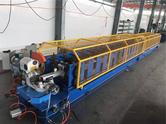 Automatisch Downspout van de Metaalafleider Broodje dat Machine voor Downpipe vormt