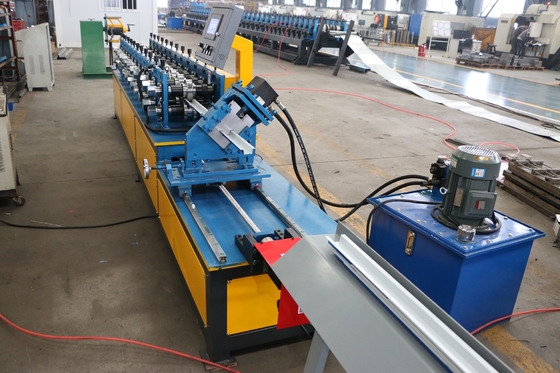 Omega Kanaal die van Furring van de hoge snelheids het Automatische Vormende Machine Plc Controle maken
