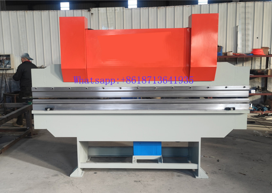 Cnc Bladmetaal 1600mm de Hydraulische Buigende Machine van de Persrem